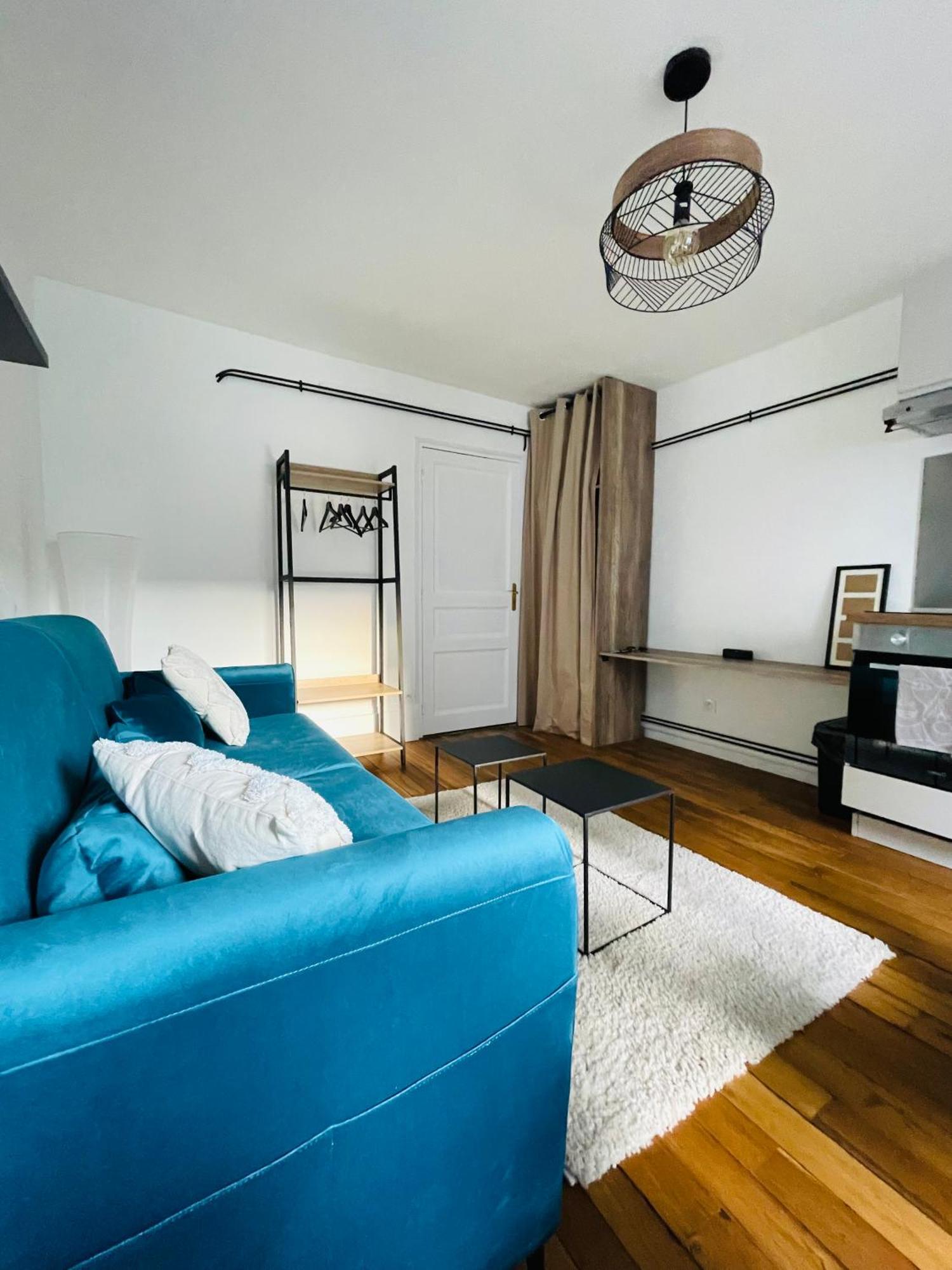 Charmant Appartement Au Coeur De 博格斯 外观 照片