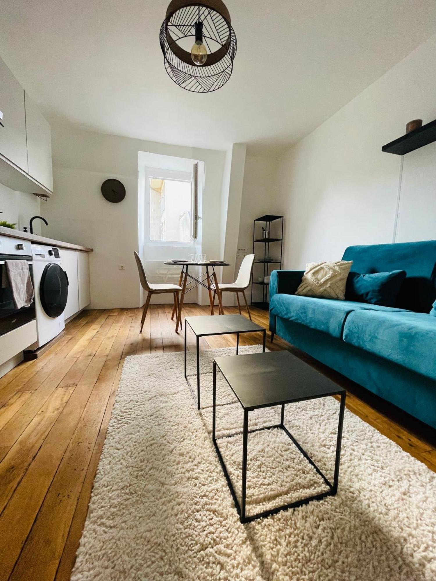 Charmant Appartement Au Coeur De 博格斯 外观 照片