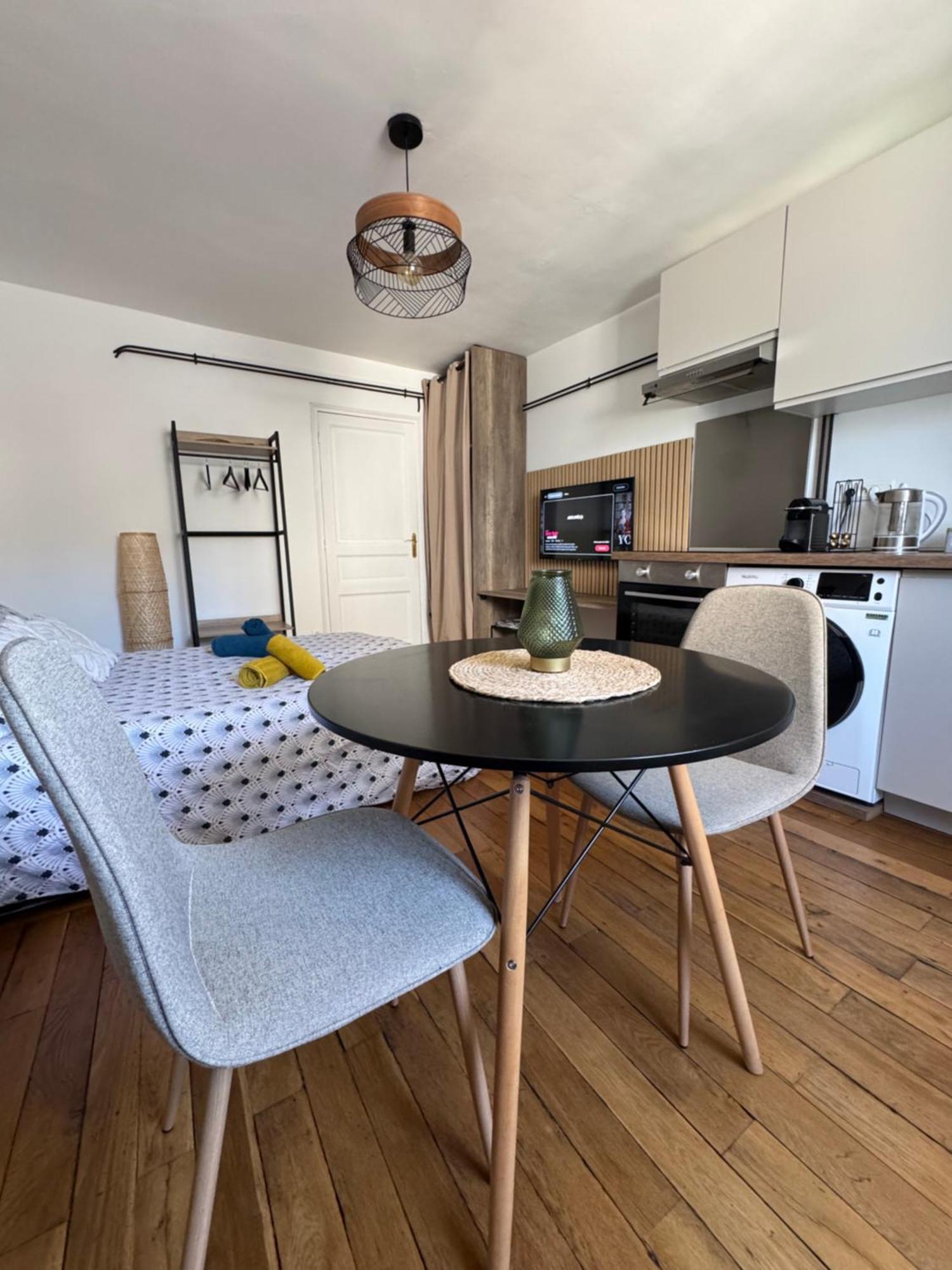 Charmant Appartement Au Coeur De 博格斯 外观 照片