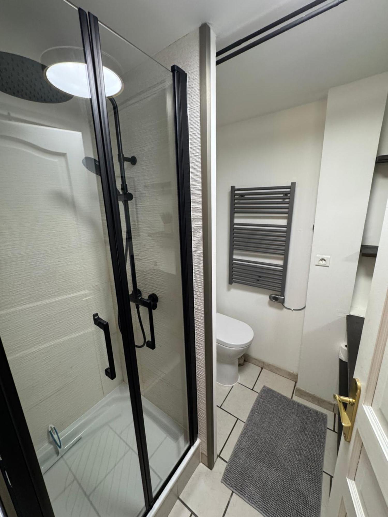 Charmant Appartement Au Coeur De 博格斯 外观 照片